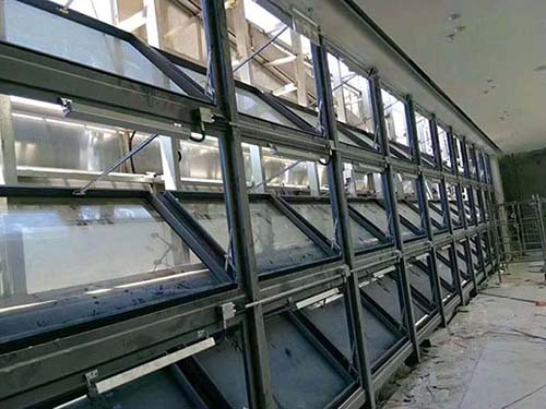 三角形通风天窗